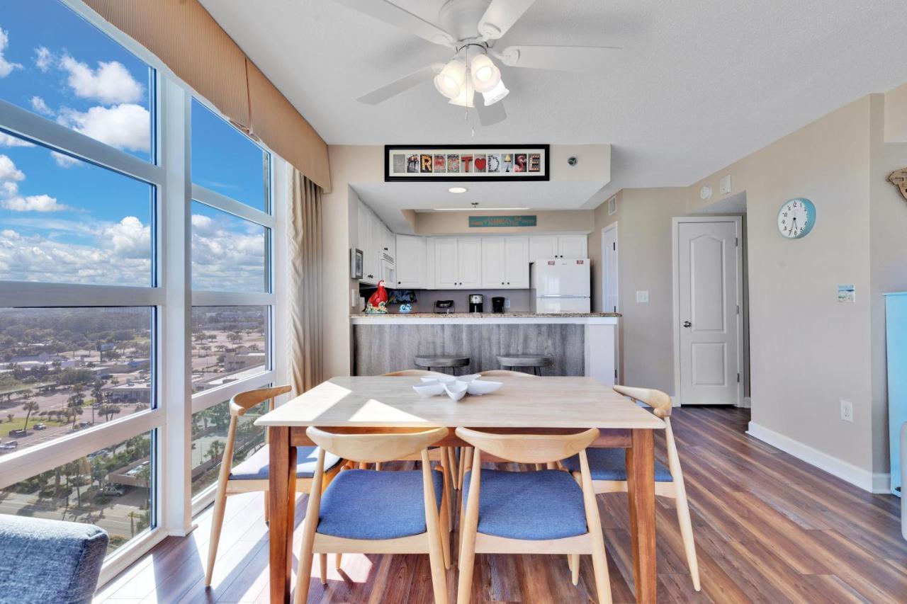 Апартаменты Carolinian Corner Gem Views! Миртл-Бич Экстерьер фото