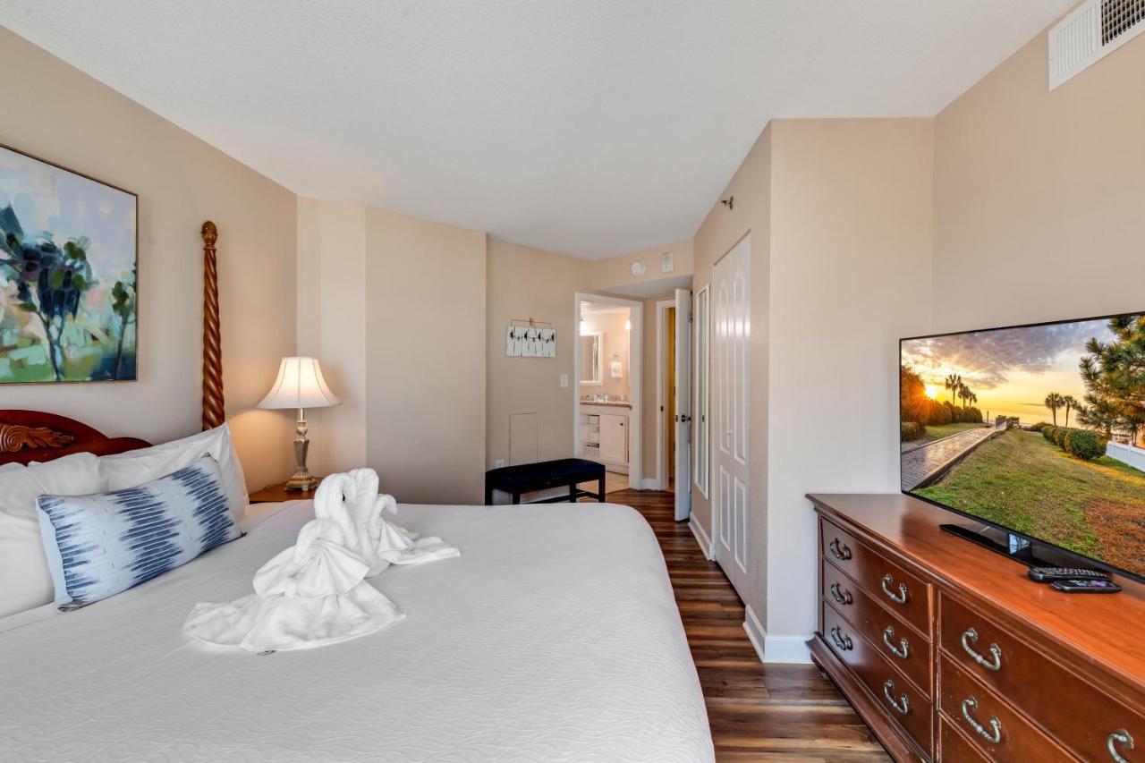 Апартаменты Carolinian Corner Gem Views! Миртл-Бич Экстерьер фото